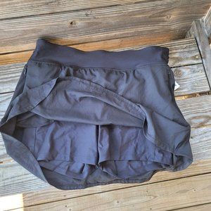 Black active old navy skort